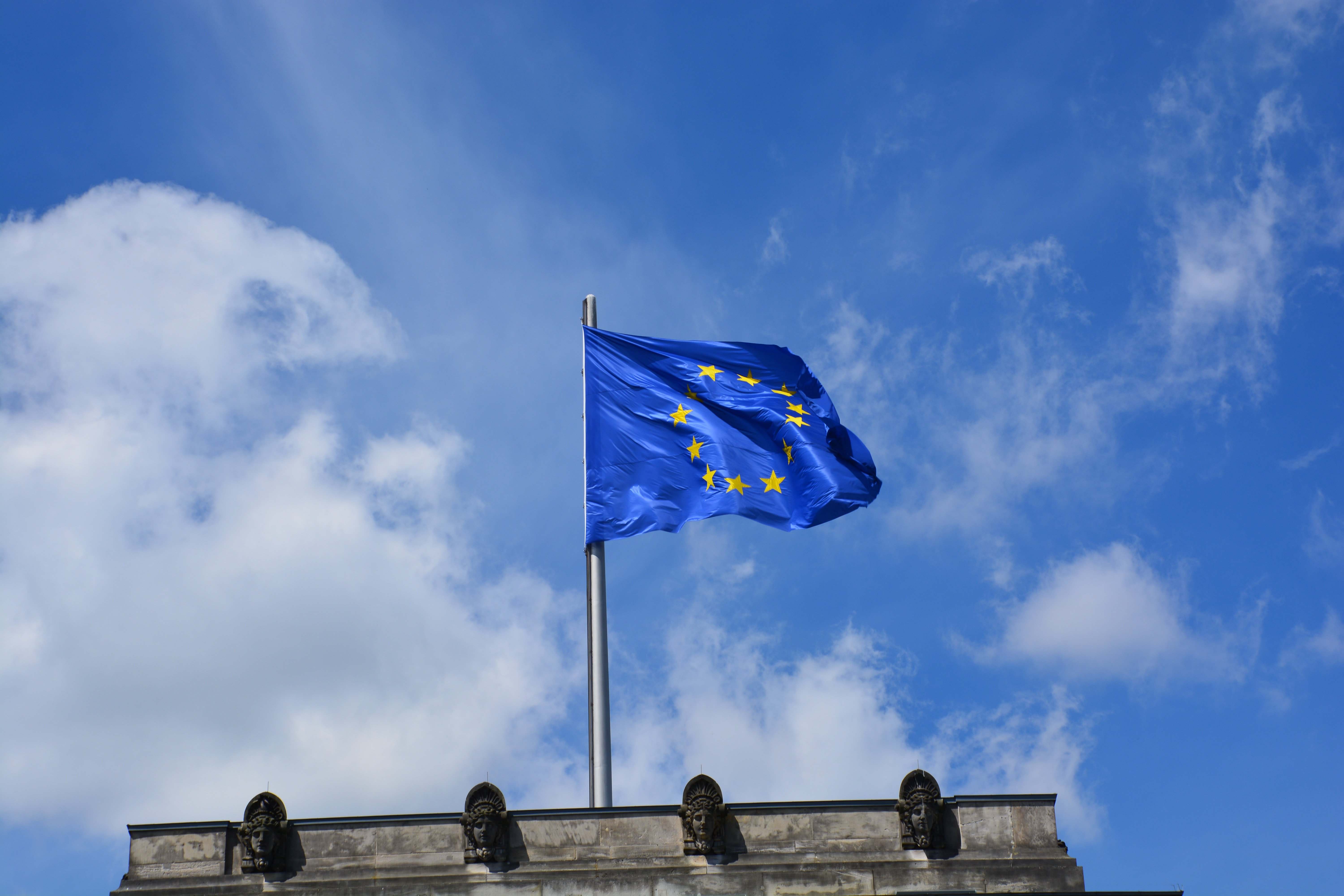 Flags of Europe - tips for choosing a European destination
